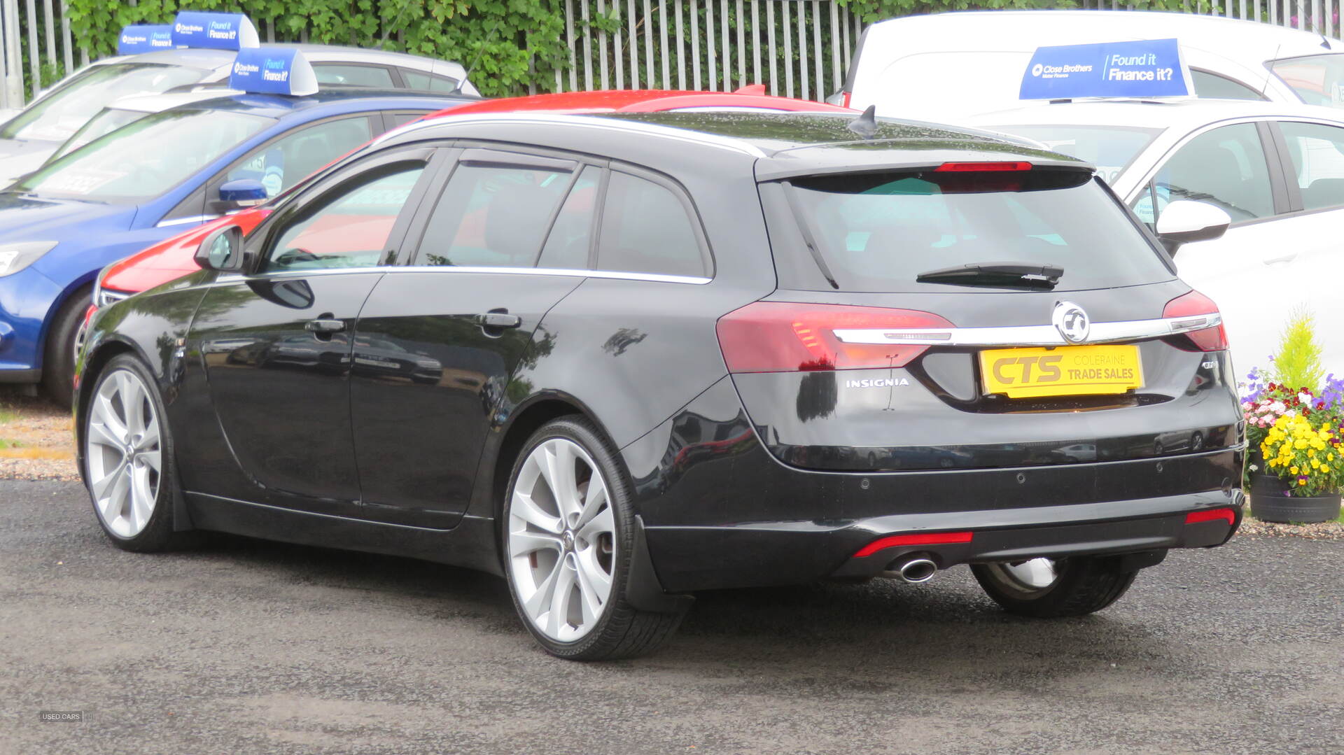Vauxhall Insignia DIESEL SPORTS TOURER in Derry / Londonderry