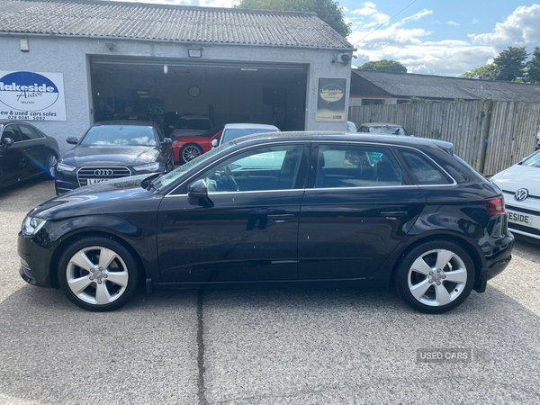 Audi A3 DIESEL SPORTBACK in Down