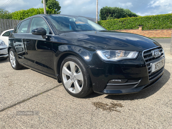 Audi A3 DIESEL SPORTBACK in Down