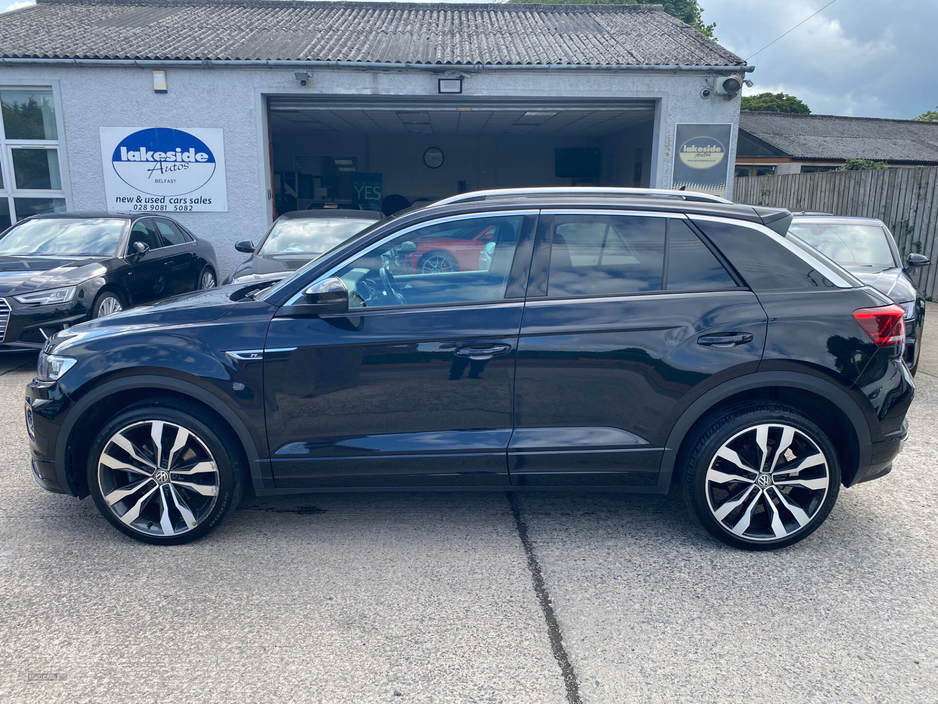 Volkswagen T-Roc DIESEL HATCHBACK in Down
