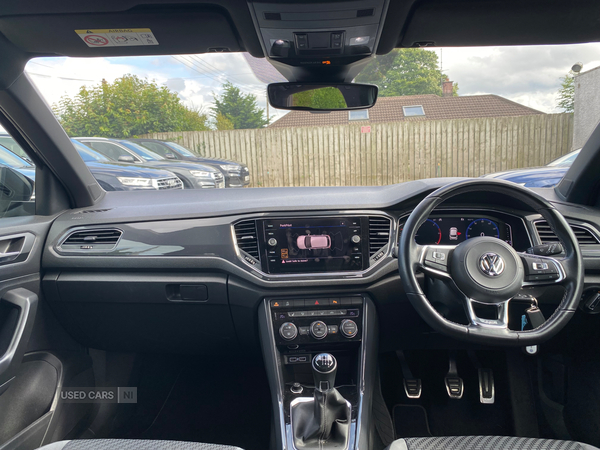 Volkswagen T-Roc DIESEL HATCHBACK in Down