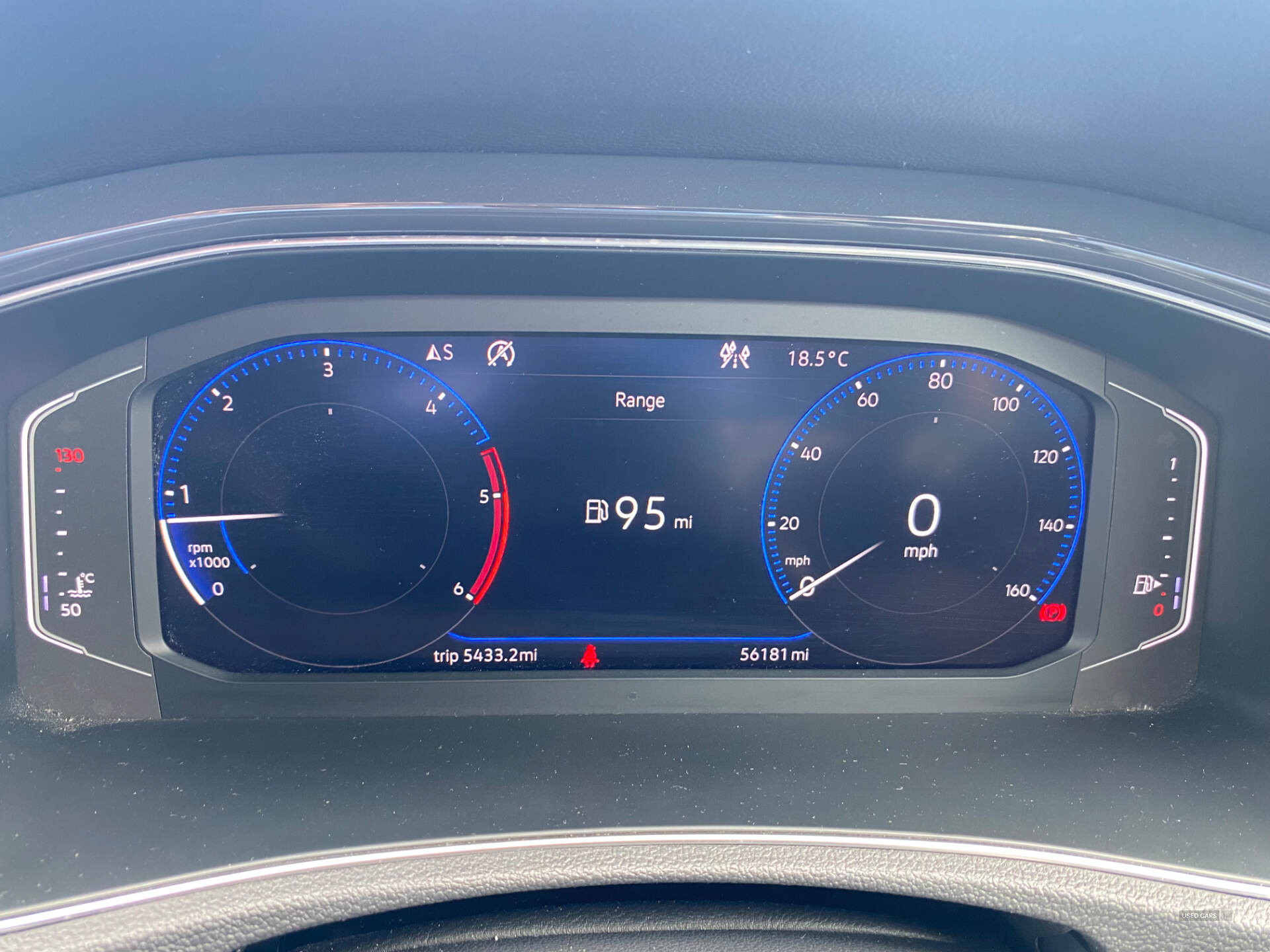 Volkswagen T-Roc DIESEL HATCHBACK in Down