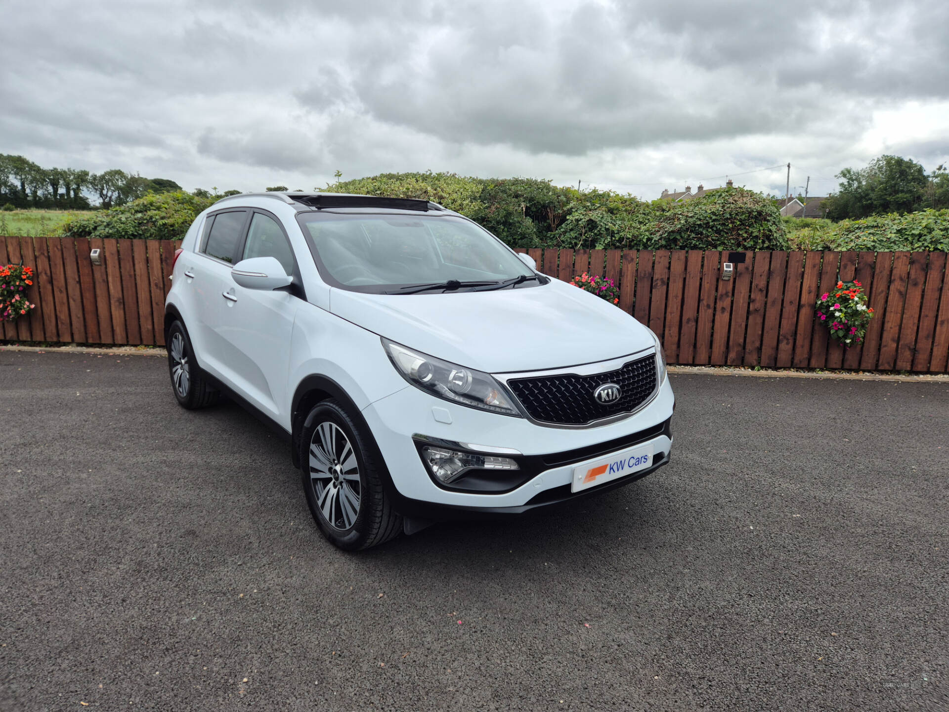 Dec 2015 Kia Sportage 1.7 CRDi ISG 3 5dr [Sat Nav]