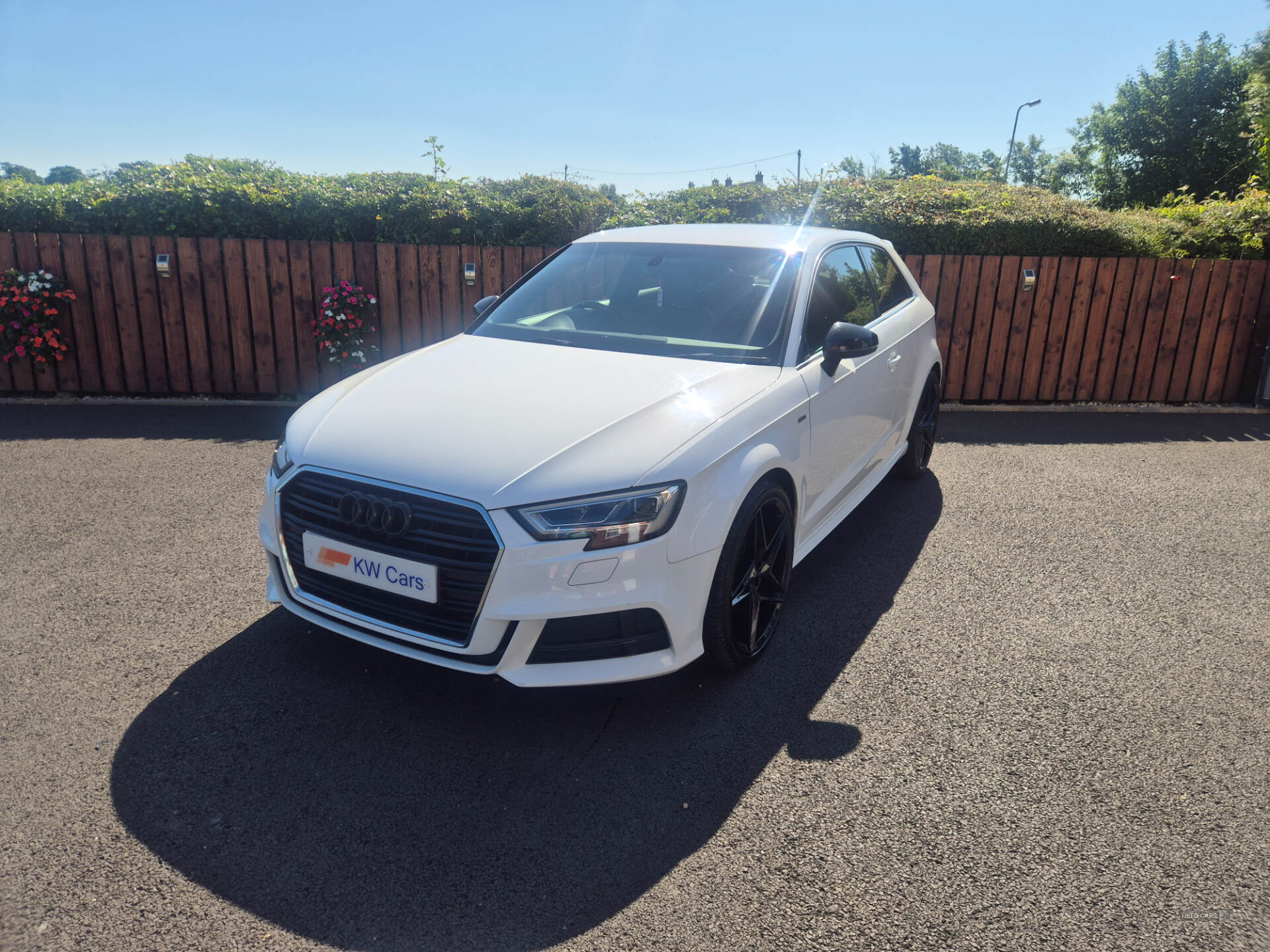 Nov 2016 Audi A3 1.6 TDI S Line 3dr
