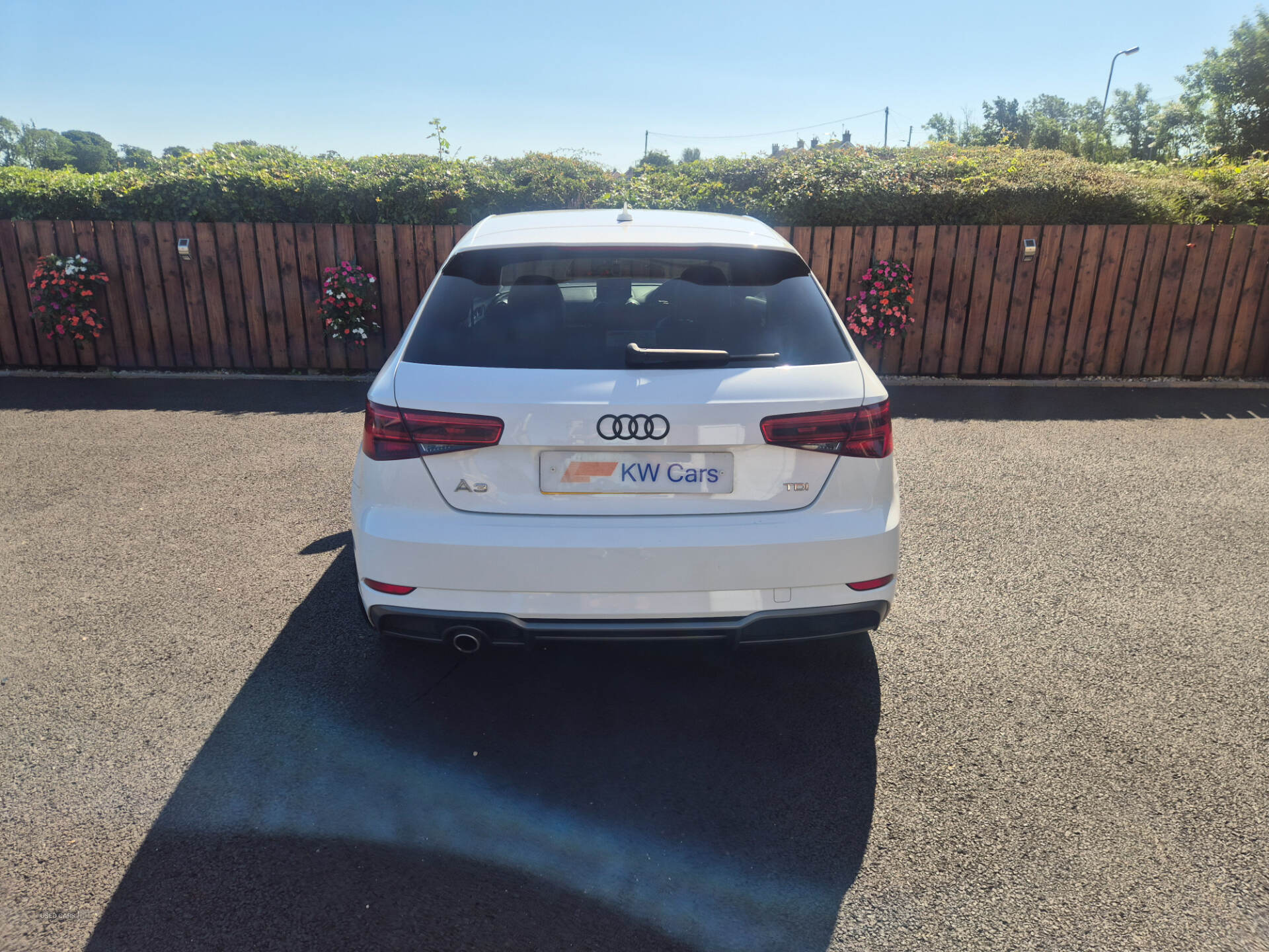 Nov 2016 Audi A3 1.6 TDI S Line 3dr