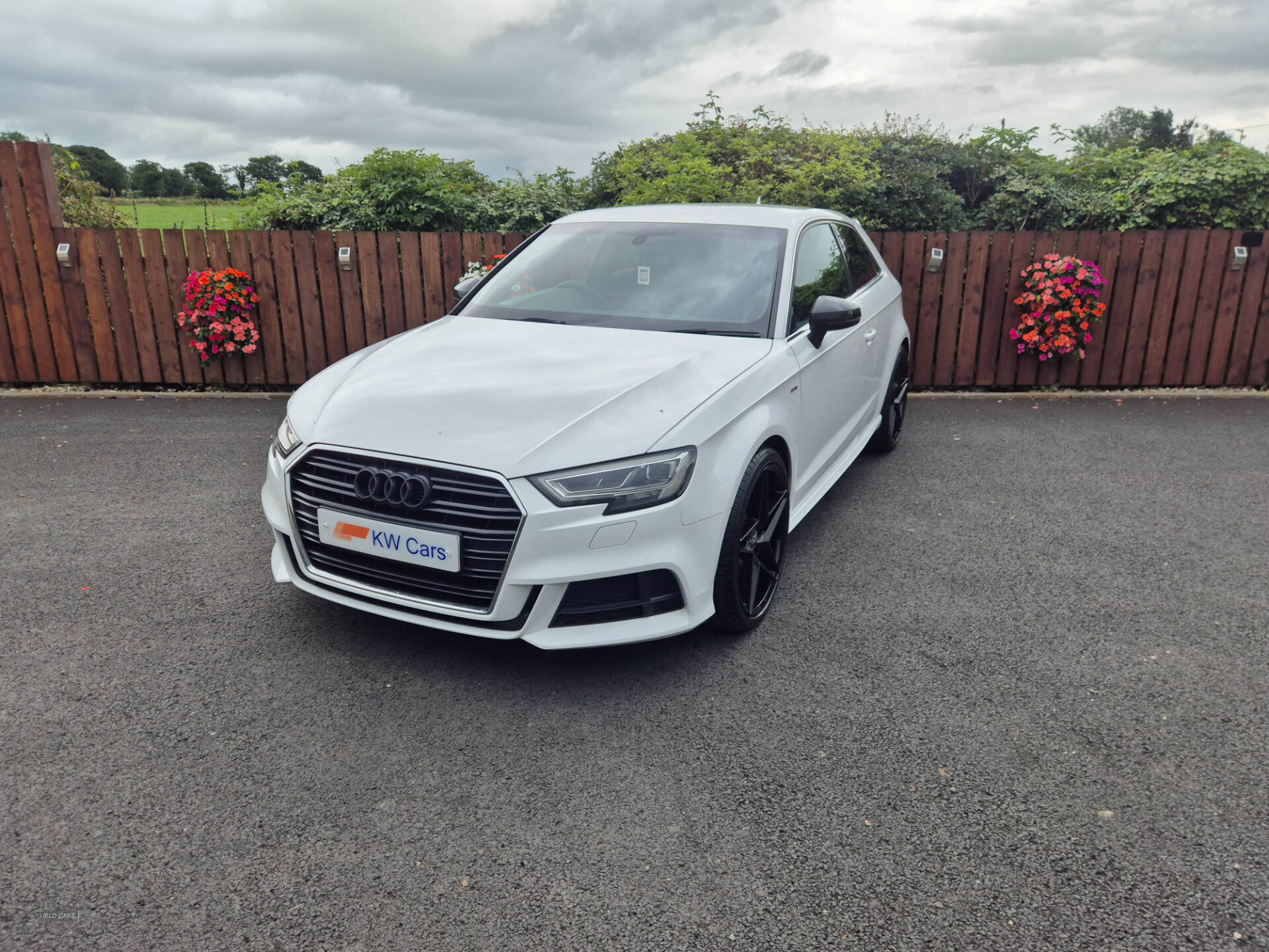 Nov 2016 Audi A3 1.6 TDI S Line 3dr