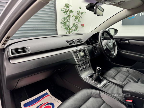 Volkswagen Passat DIESEL SALOON in Derry / Londonderry
