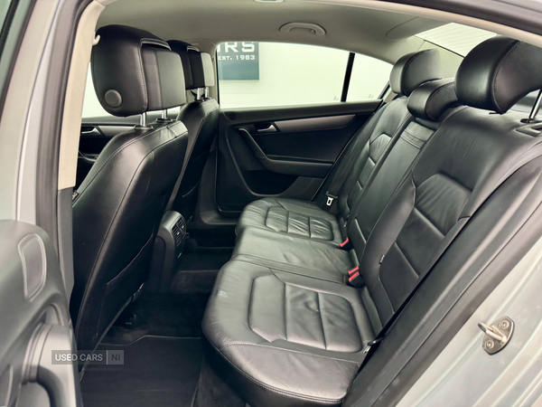 Volkswagen Passat DIESEL SALOON in Derry / Londonderry