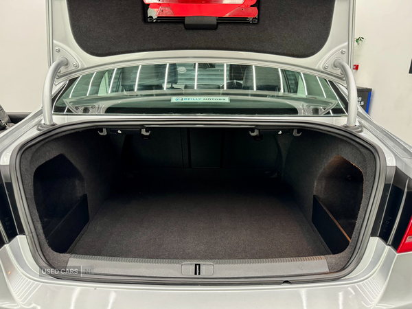 Volkswagen Passat DIESEL SALOON in Derry / Londonderry