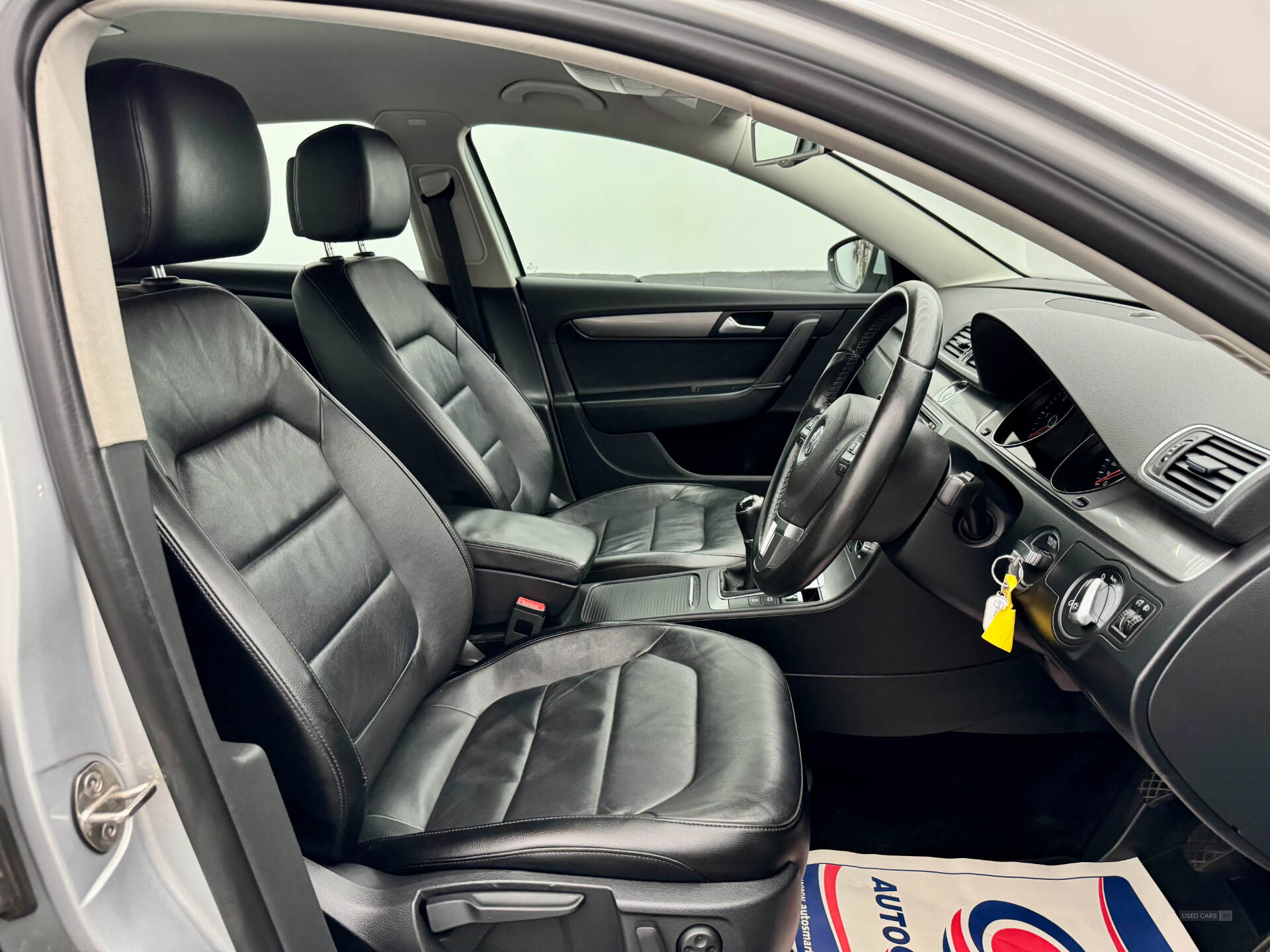 Volkswagen Passat DIESEL SALOON in Derry / Londonderry