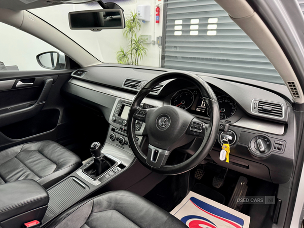 Volkswagen Passat DIESEL SALOON in Derry / Londonderry