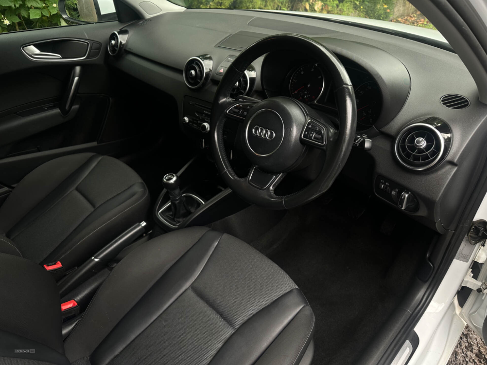 Dec 2014 Audi A1 1.6 TDI Sport 5dr