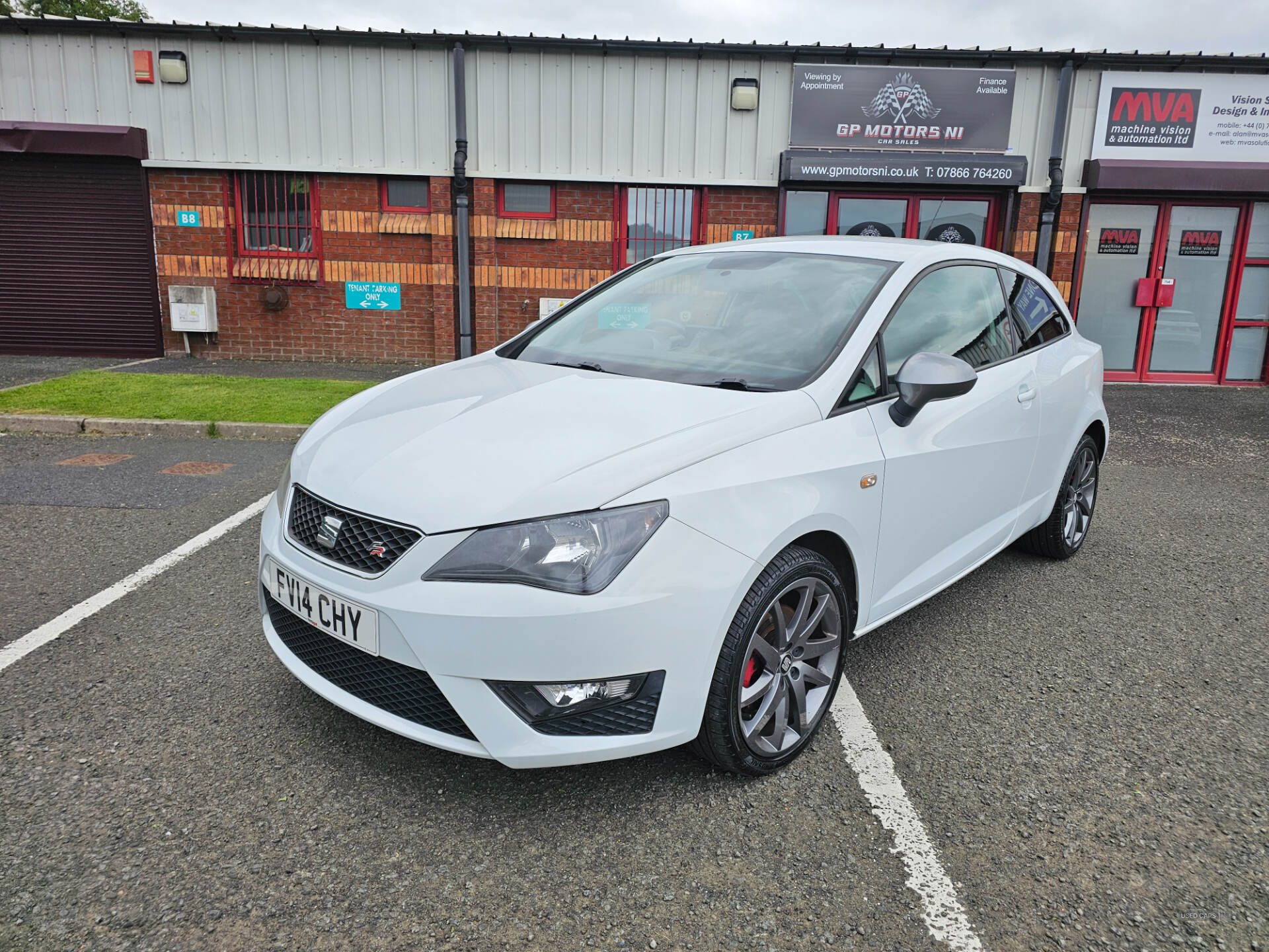 Seat Ibiza SPORT COUPE SPECIAL EDITION in Down