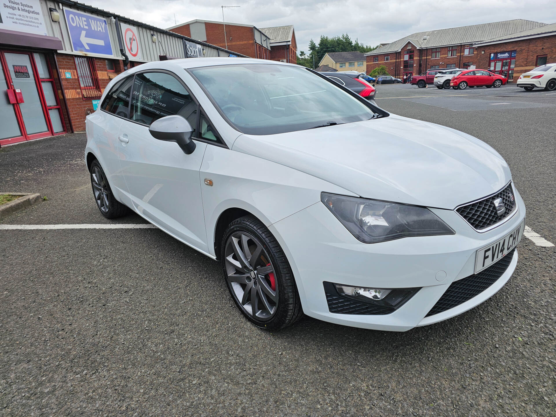 Seat Ibiza SPORT COUPE SPECIAL EDITION in Down