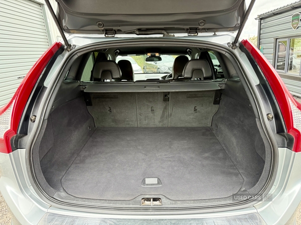 Volvo XC60 DIESEL ESTATE in Down