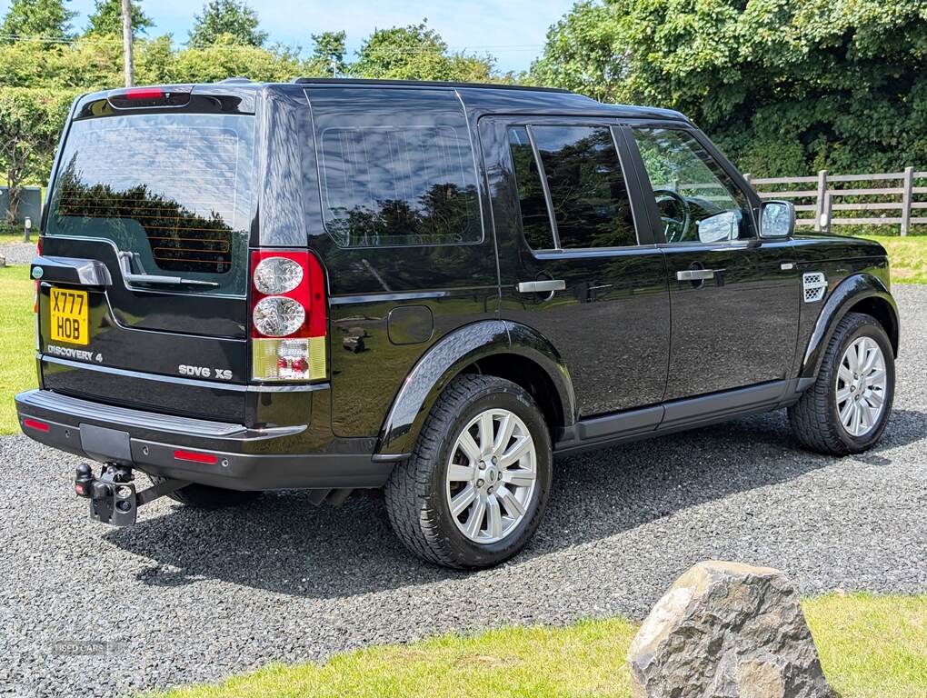 Land Rover Discovery DIESEL SW in Antrim