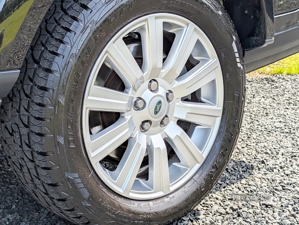 Land Rover Discovery DIESEL SW in Antrim