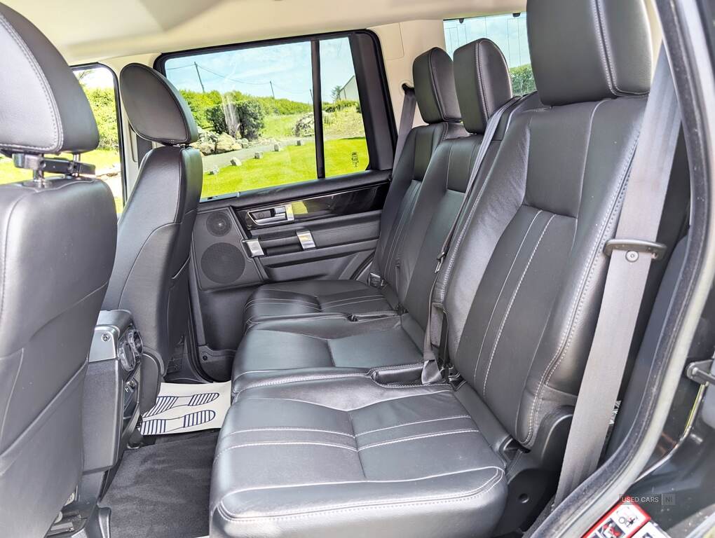 Land Rover Discovery DIESEL SW in Antrim
