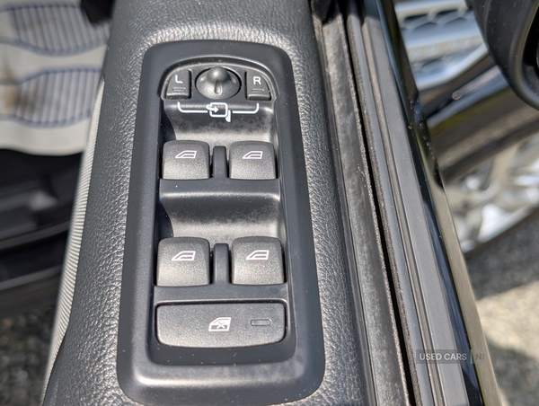 Land Rover Discovery DIESEL SW in Antrim