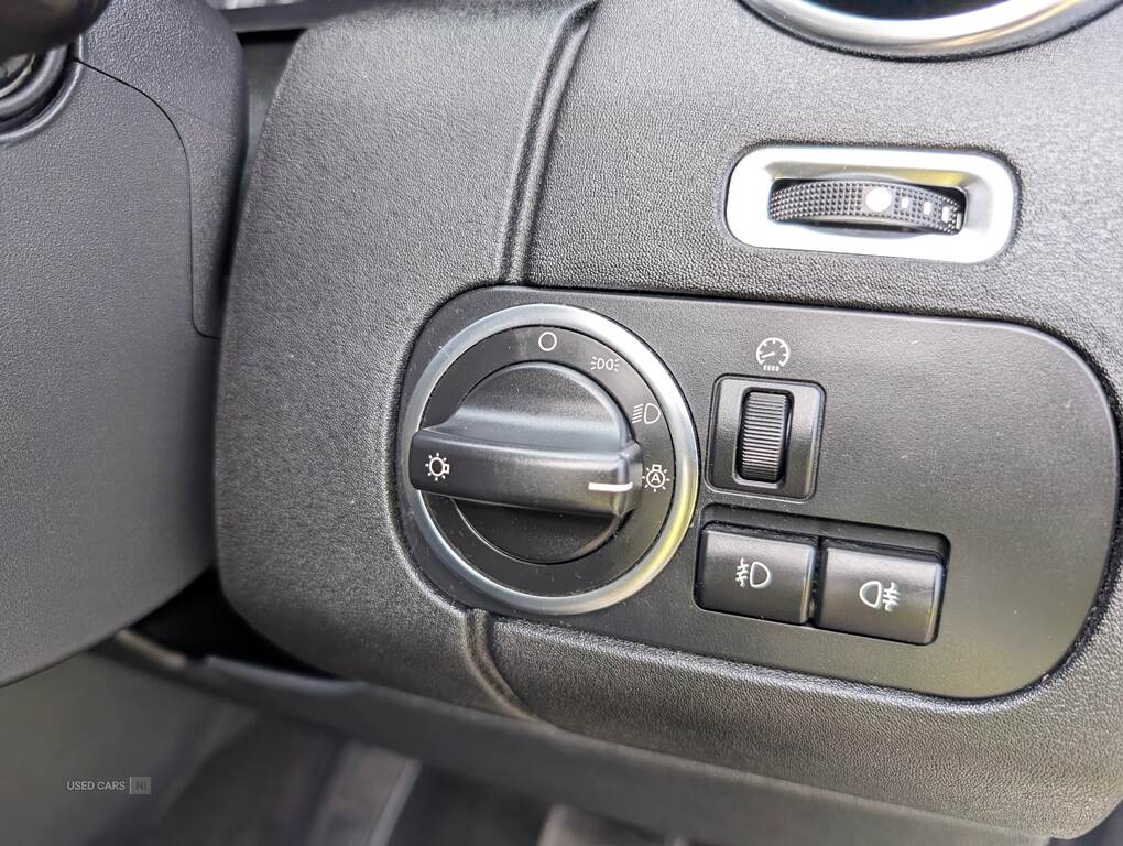 Land Rover Discovery DIESEL SW in Antrim