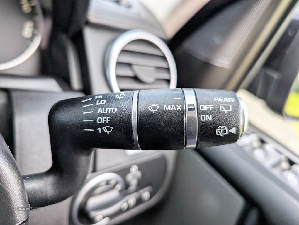 Land Rover Discovery DIESEL SW in Antrim