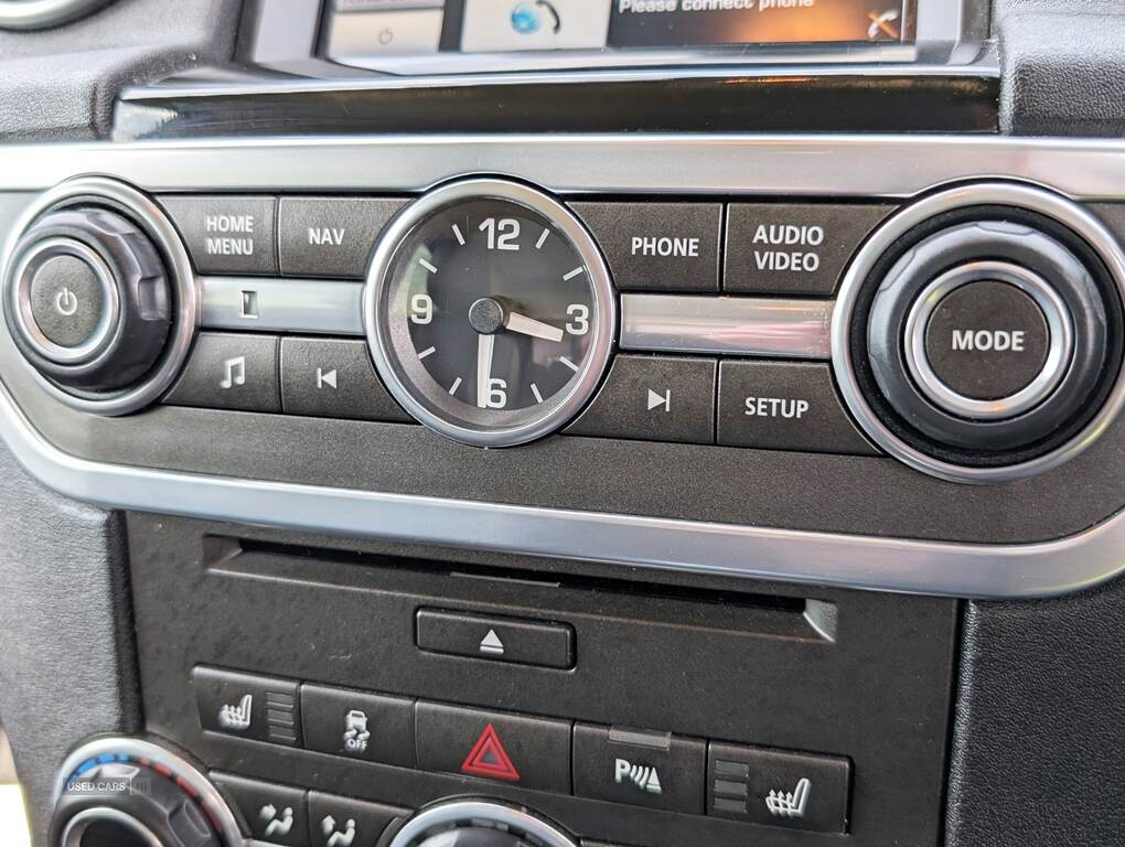 Land Rover Discovery DIESEL SW in Antrim