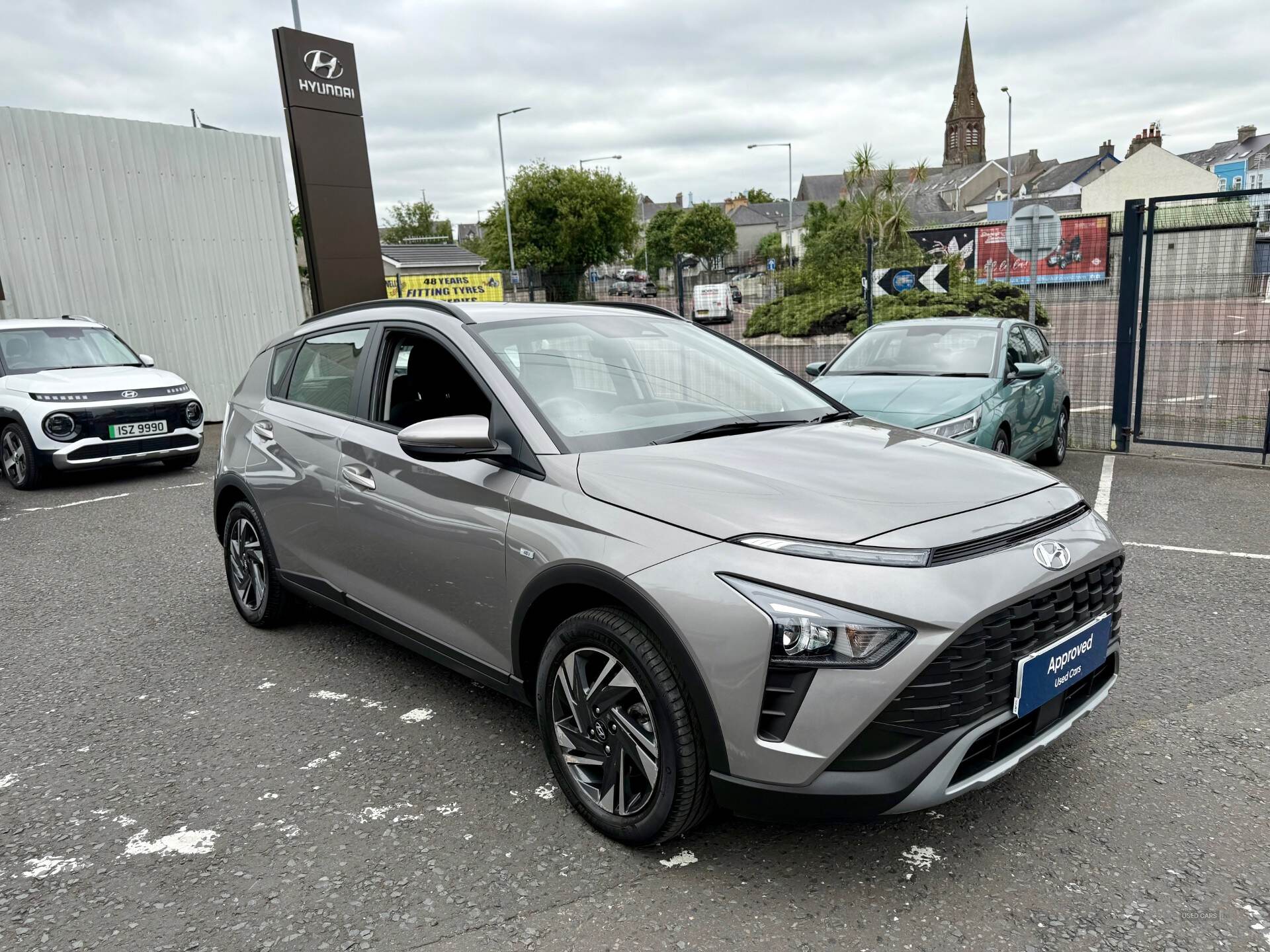 Hyundai Bayon HATCHBACK in Down