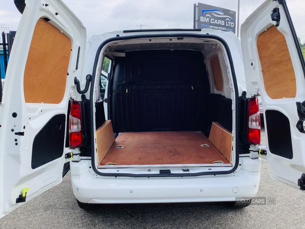 Citroen Berlingo M DIESEL in Down