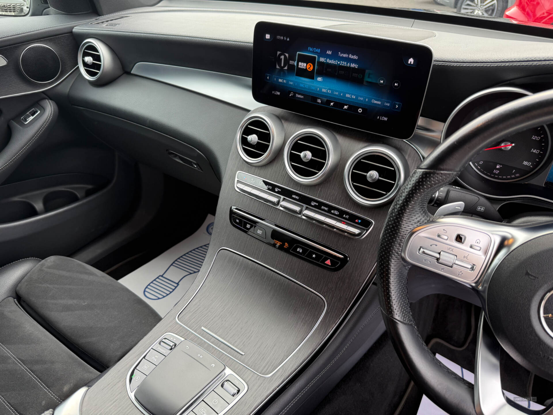 Car Thumbnail 15