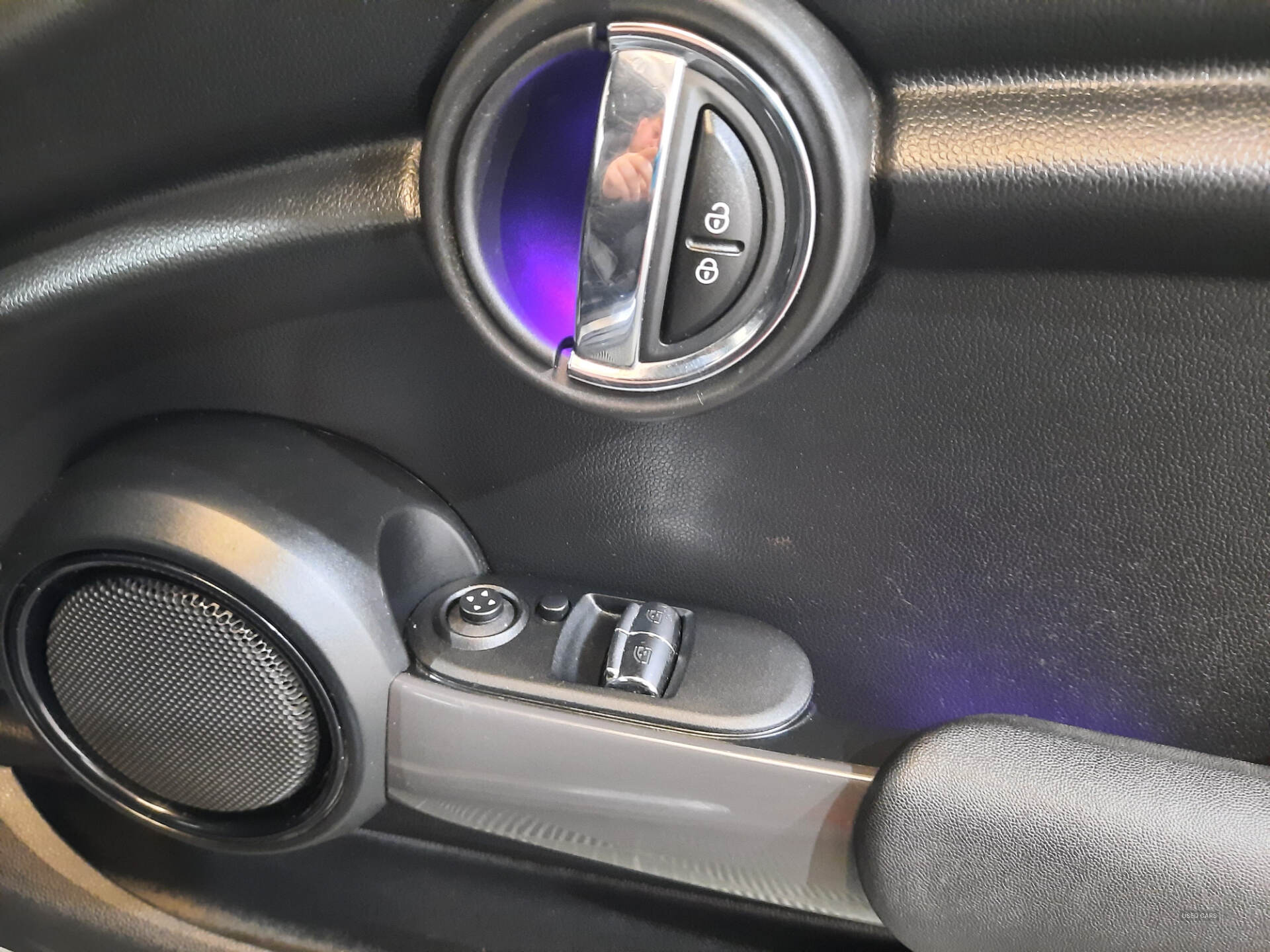 Car Thumbnail 17