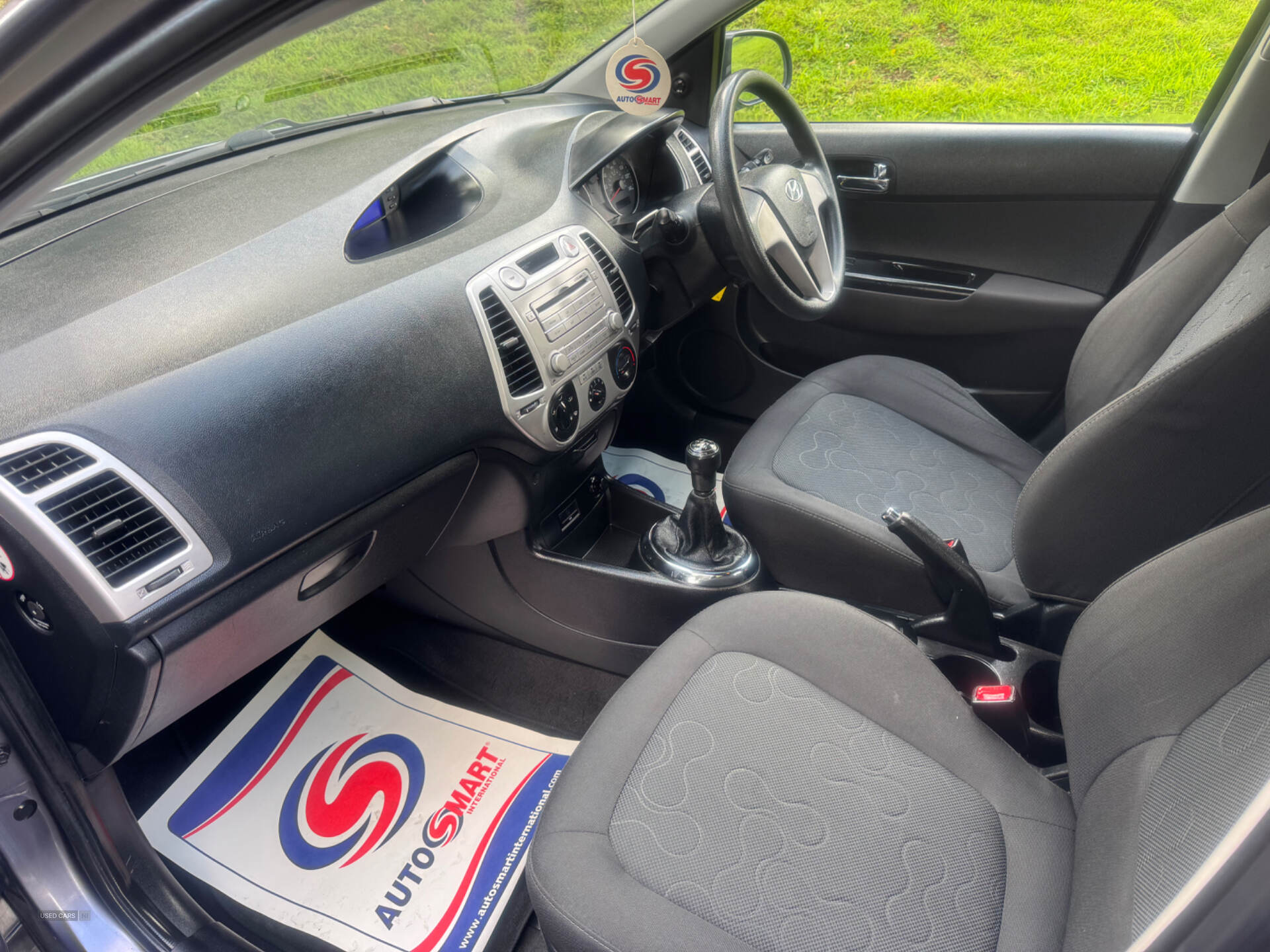 Hyundai i20 HATCHBACK in Antrim