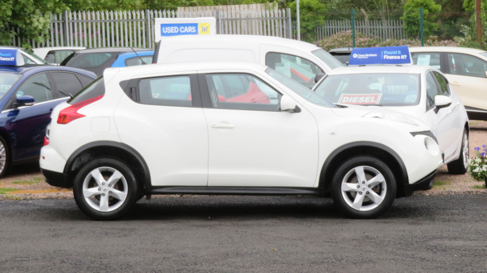 Nissan Juke HATCHBACK in Derry / Londonderry