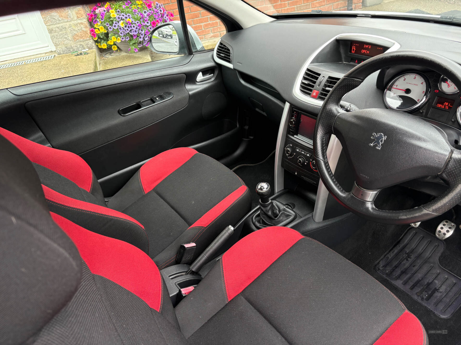 Mar 2012 Peugeot 207 1.4 HDi Sportium 3dr