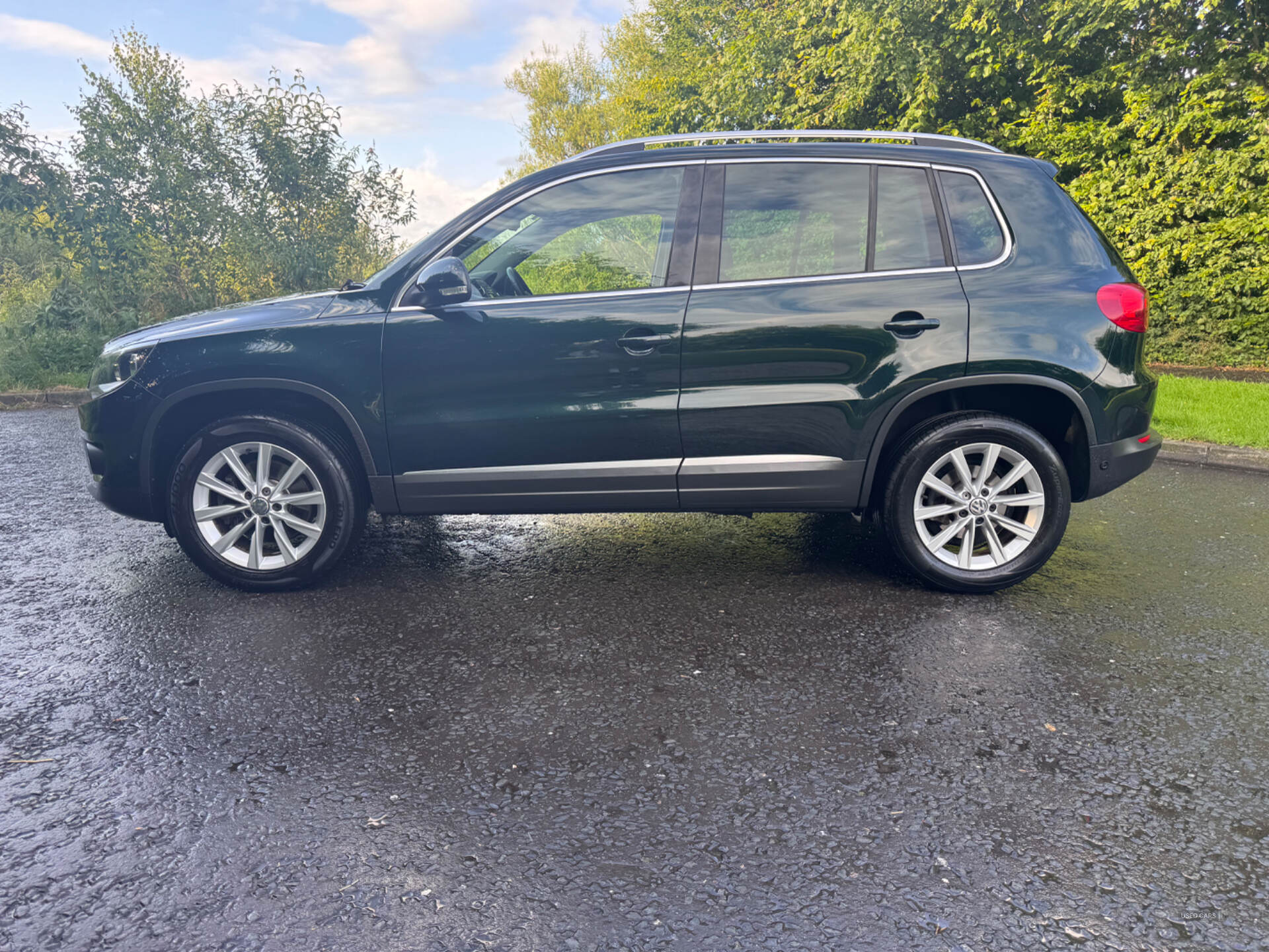 Volkswagen Tiguan DIESEL ESTATE in Down