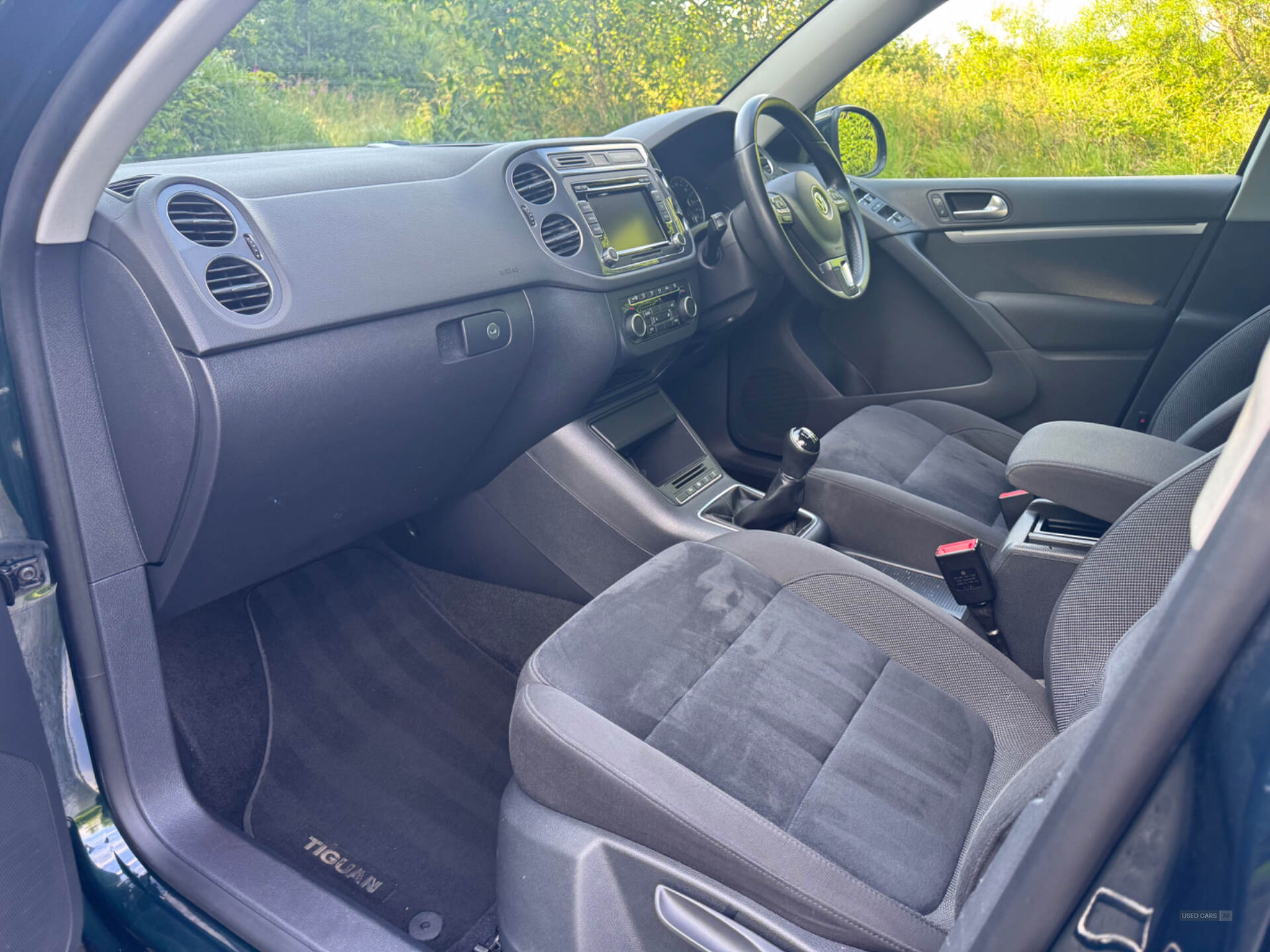 Volkswagen Tiguan DIESEL ESTATE in Down