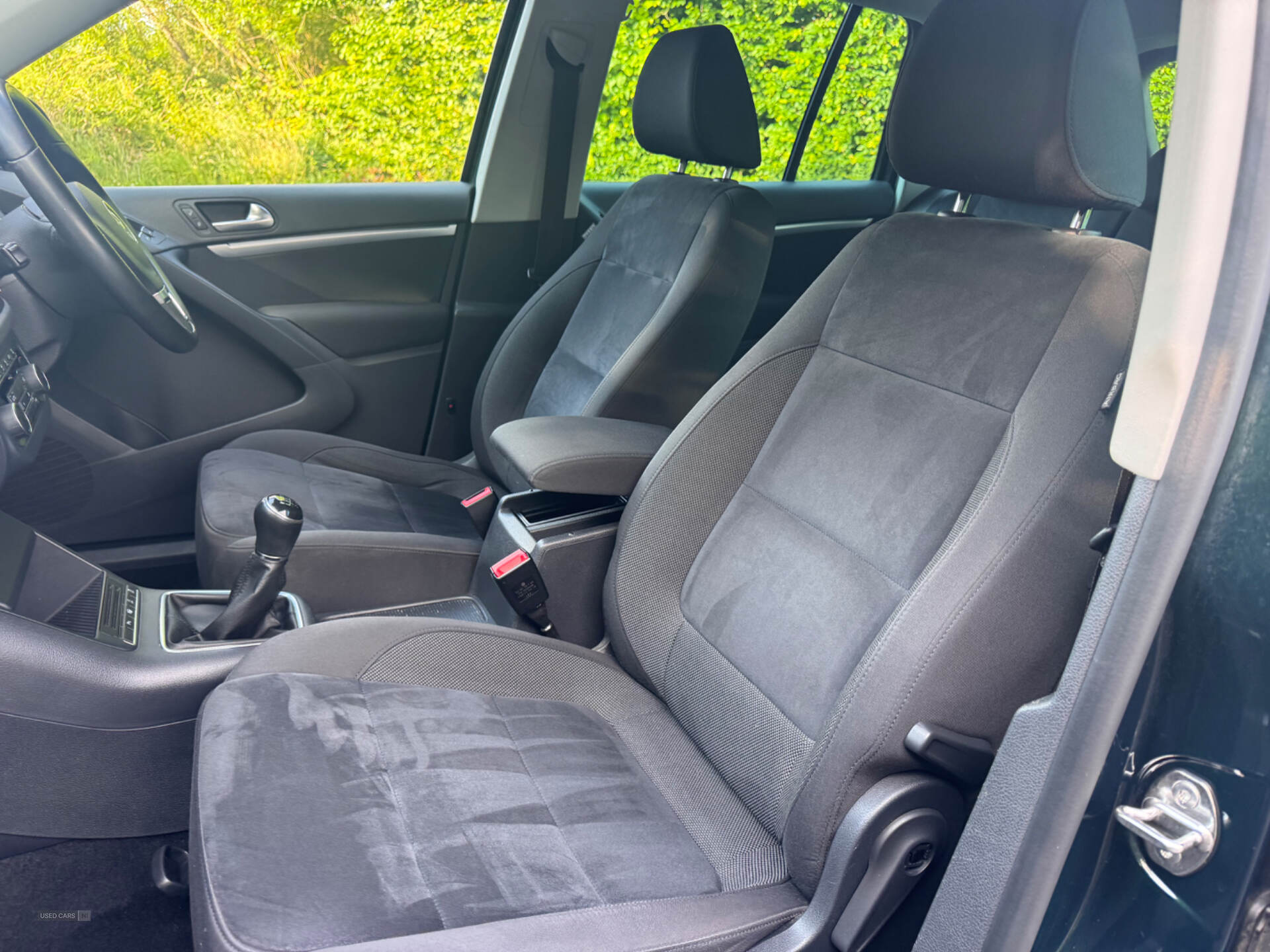 Volkswagen Tiguan DIESEL ESTATE in Down