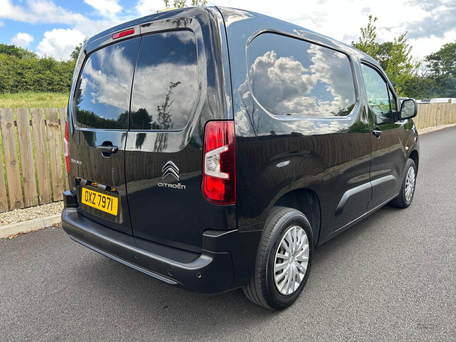 Dec 2020 Citroen Berlingo 1.5 BlueHDi 650Kg Enterprise 75ps [Start stop]