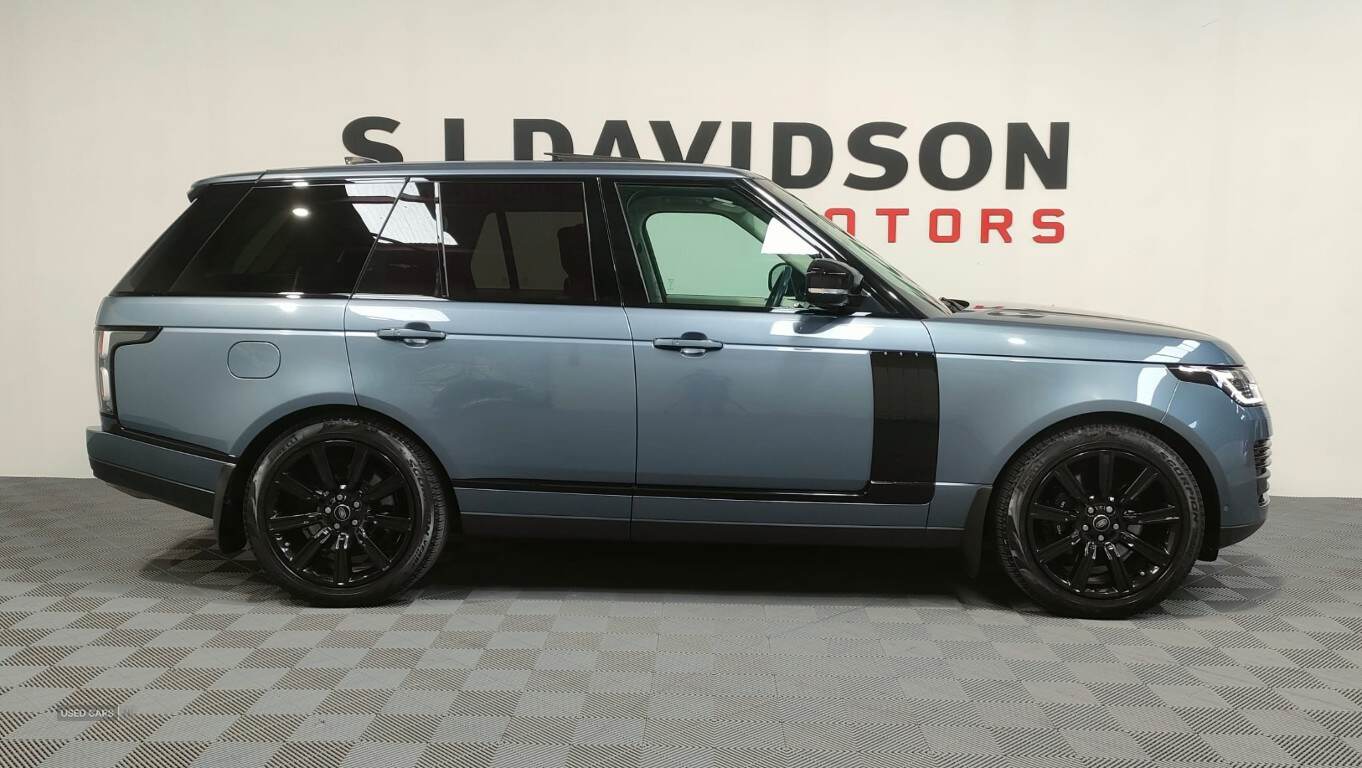 Mar 2021 Land Rover Range Rover 2.0 P400e Autobiography 4dr Auto