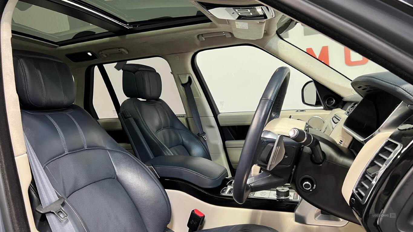 Mar 2021 Land Rover Range Rover 2.0 P400e Autobiography 4dr Auto