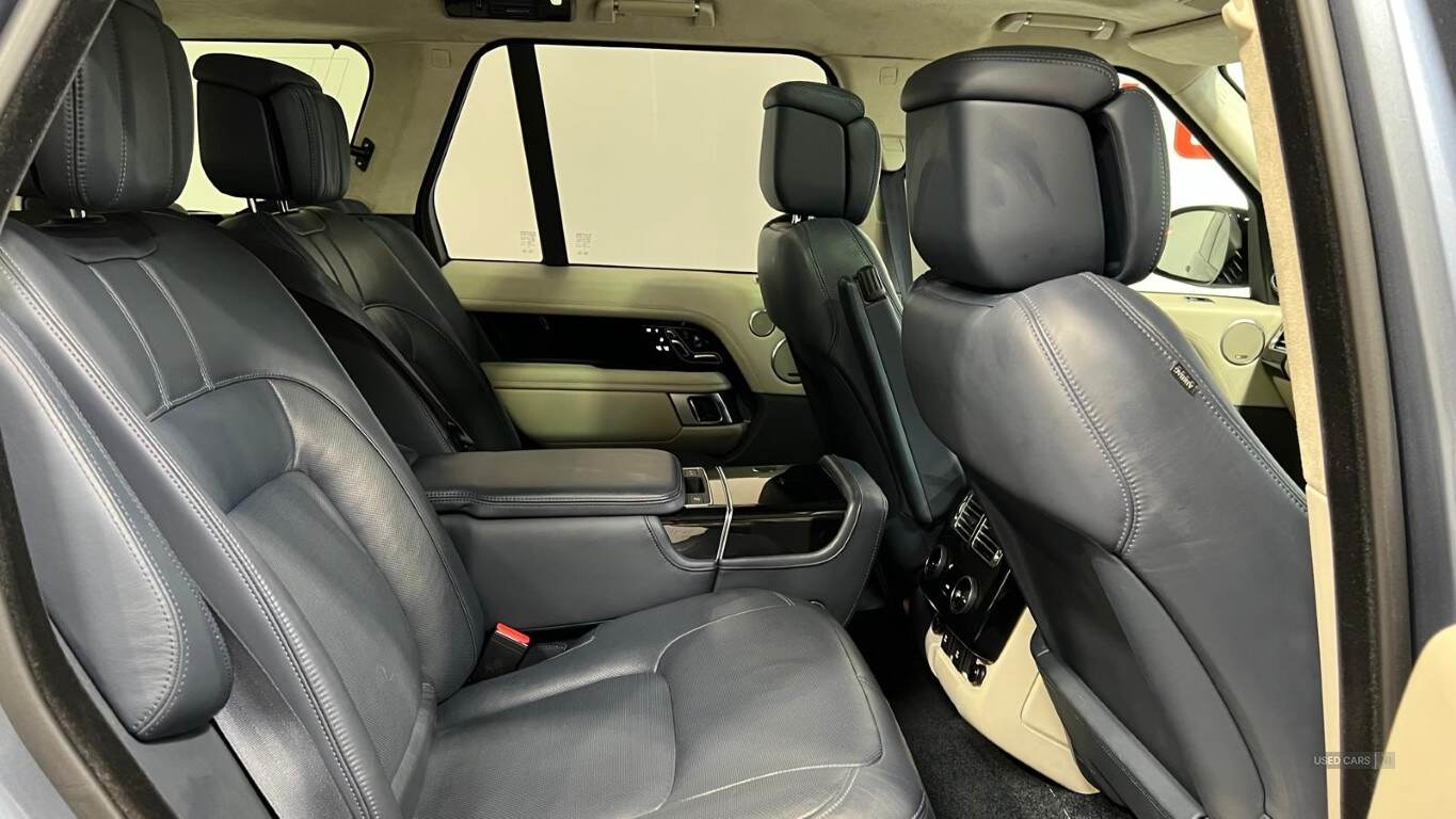 Mar 2021 Land Rover Range Rover 2.0 P400e Autobiography 4dr Auto