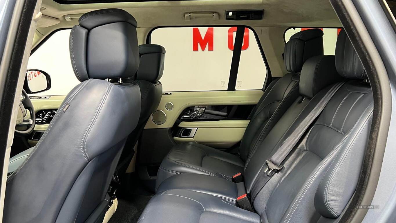 Mar 2021 Land Rover Range Rover 2.0 P400e Autobiography 4dr Auto