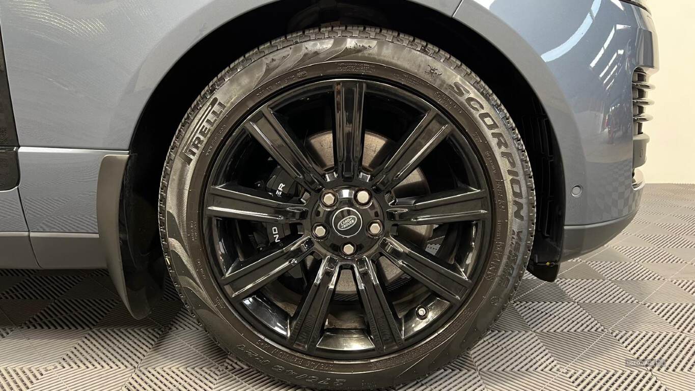 Mar 2021 Land Rover Range Rover 2.0 P400e Autobiography 4dr Auto