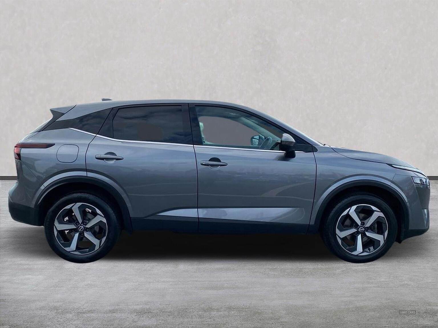 Sep 2022 Nissan Qashqai 1.3 Dig-T Mh N-Connecta 5Dr