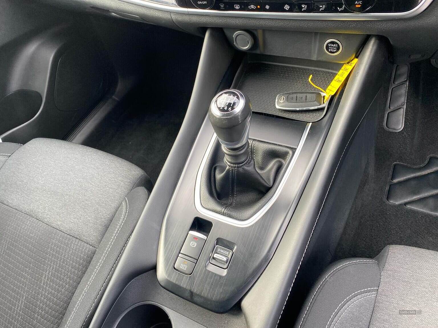 Sep 2022 Nissan Qashqai 1.3 Dig-T Mh N-Connecta 5Dr