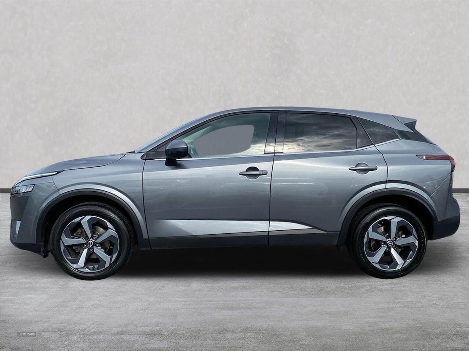 Sep 2022 Nissan Qashqai 1.3 Dig-T Mh N-Connecta 5Dr