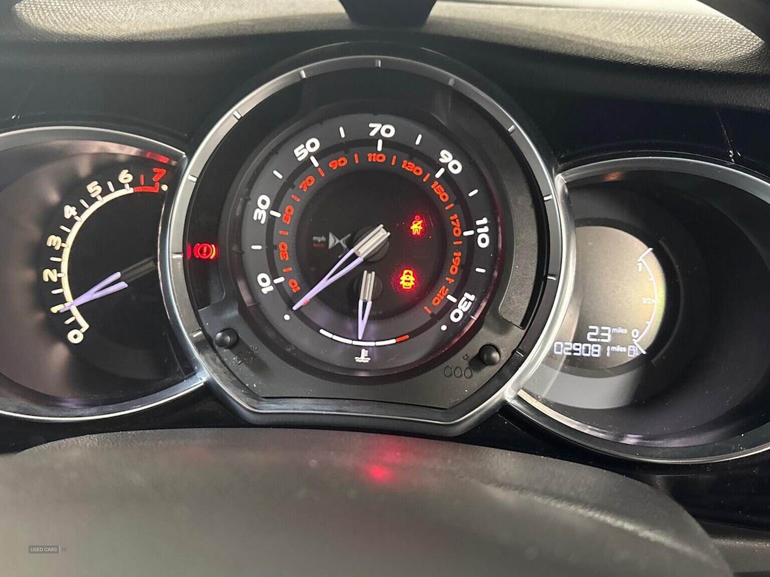 May 2018 DS DS3 1.2 Puretech 82 Connected Chic 3Dr