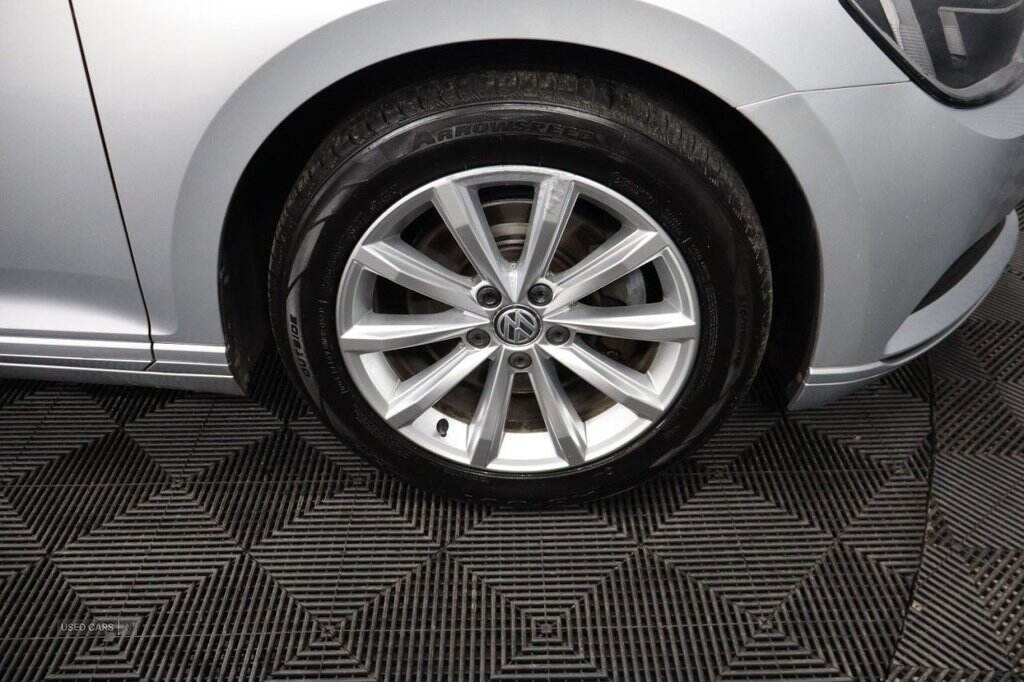 Sep 2015 Volkswagen Passat 1.6 TDI SE Business 4dr