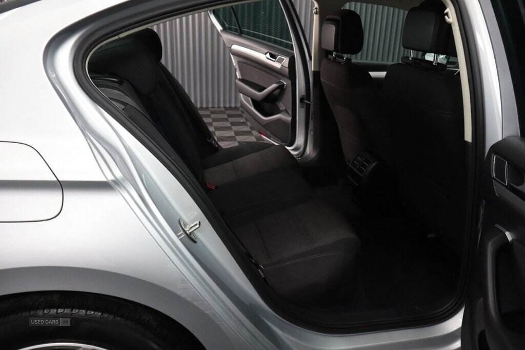 Sep 2015 Volkswagen Passat 1.6 TDI SE Business 4dr