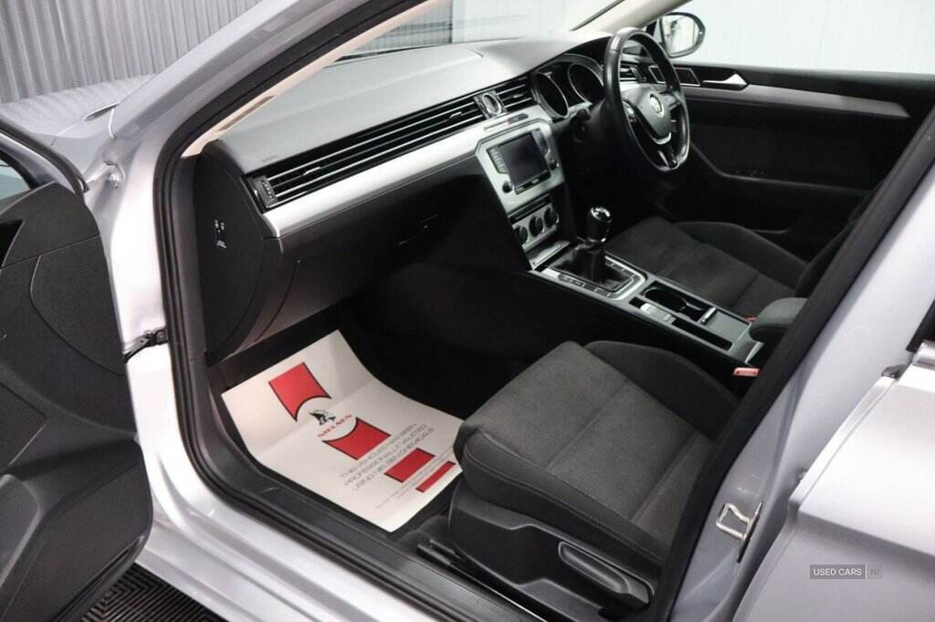 Sep 2015 Volkswagen Passat 1.6 TDI SE Business 4dr