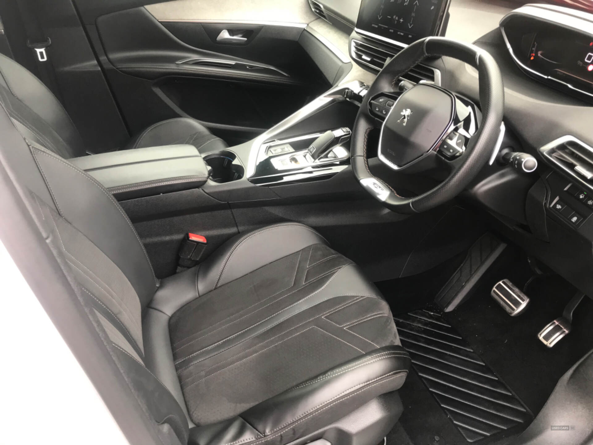 Peugeot 5008 DIESEL ESTATE in Antrim